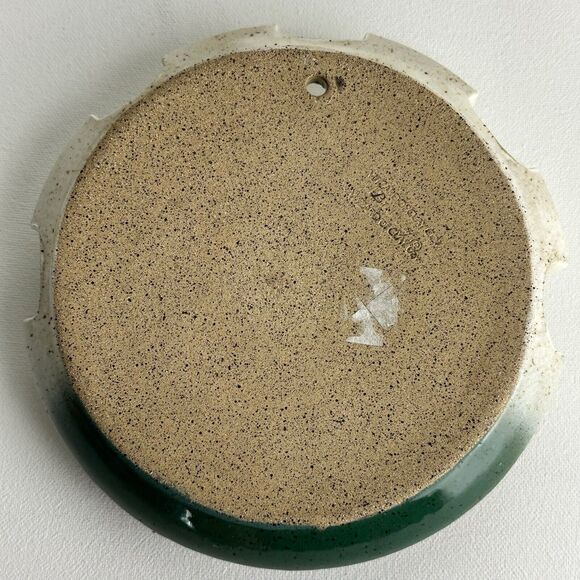 wizard of clay pottery maple leaves wall hanging Vase - Picture 4 of 7